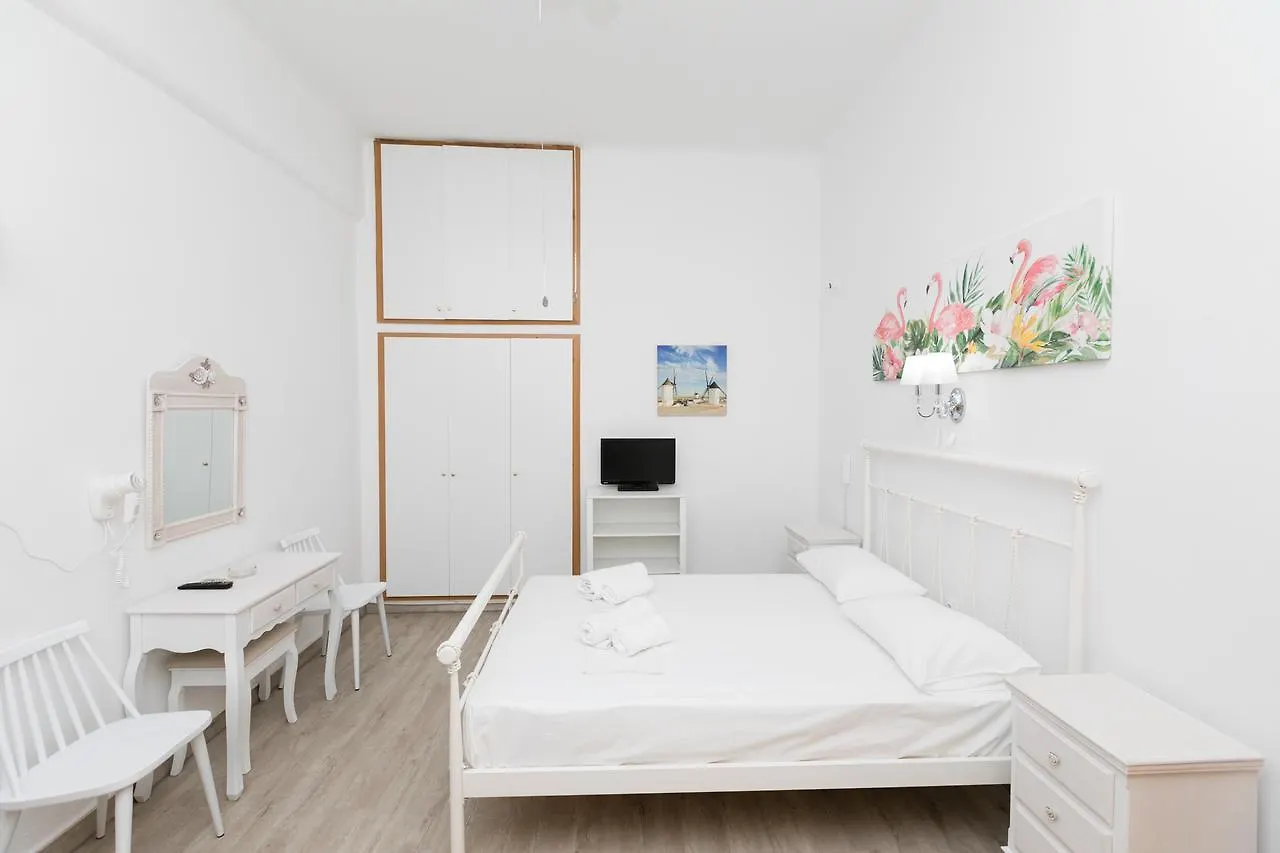 Kallithea Studios Réthimno 0*,  Görögország